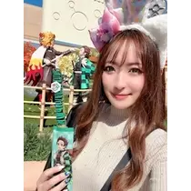 朔間 まりな