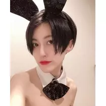平山愛美副社長