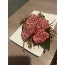 みあ