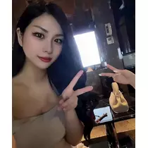 華宮 れい