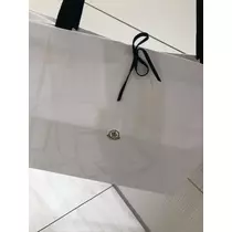 華