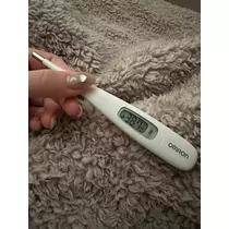 足立 はな