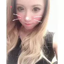 一咲 エム