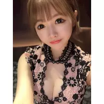葉月 りほ