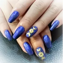 荒木 ナツミ