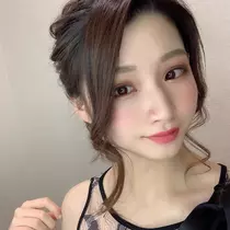 足立 はな