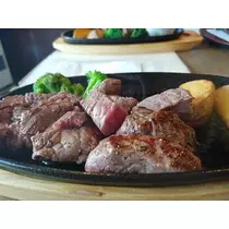あや