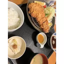 秋葉 夢羅