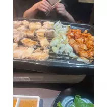 三鷹 真綺