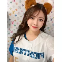 妃 えりな
