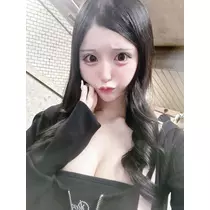 水無月 ゆゆ