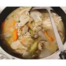 愛羽 仁美