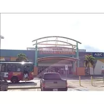 愛羽 仁美