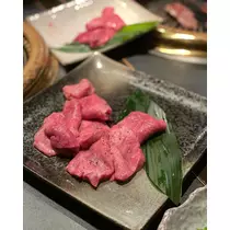 金鑚 明奈