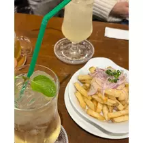 紬 ひい