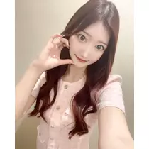 美波 ななみ