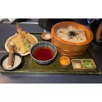 みさ
