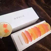 桃 かんな
