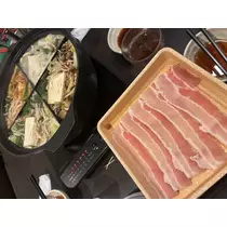 あや