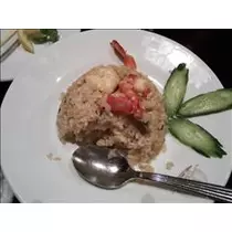 愛羽 仁美