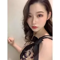 足立 はな