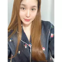 黒輝 りさ