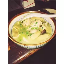 愛羽 仁美