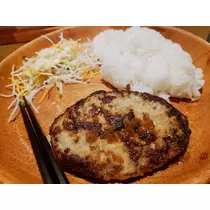 荒木 ナツミ