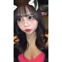 美好 もも