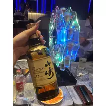マコト