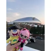 朔間 まりな