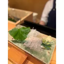 紬 ひい