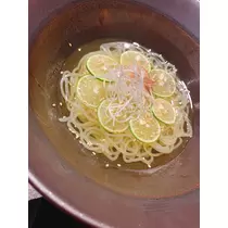 葉月 りほ
