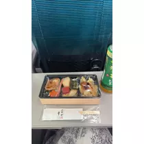 マコト