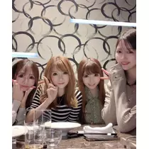 葉月 りほ