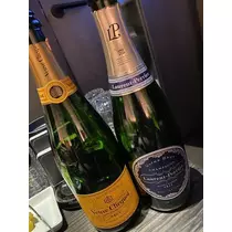 白石 愛莉