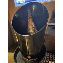 白石 愛莉