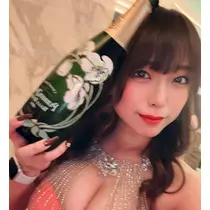 結城 かなの