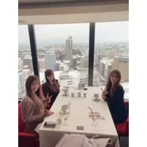 朔間 まりな
