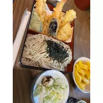 香川 ゆい