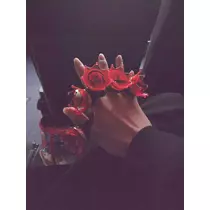 エミ (スタッフ)