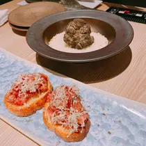 愛咲 まみ