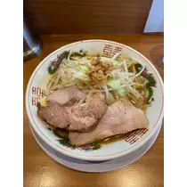 みさ