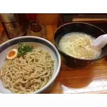 蓮見 リア