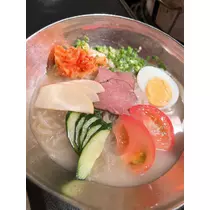 小鳥遊 もか