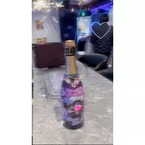 ティラノまな
