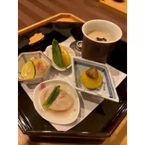 美波 ななみ