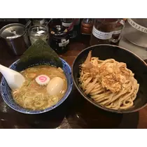 ゆな