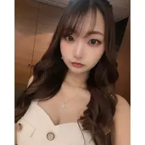 七愛 ゆずは