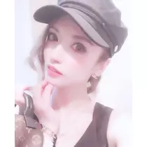 一咲 エム